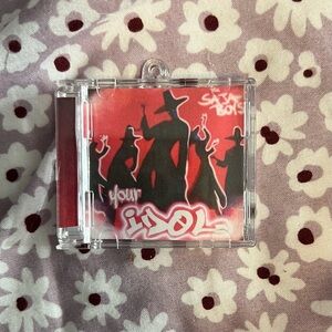 Kpop Demon Hunters - Saja Boys “Your Idol” Keychain